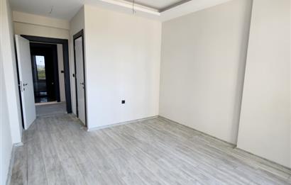 C21 BAL'DAN AYVALIK ALTINOVADA HAVUZ CEPHELİ SATILIK SIFIR 2+1 DAİRE