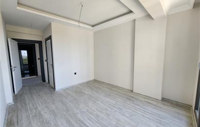C21 BAL'DAN AYVALIK ALTINOVADA HAVUZ CEPHELİ SATILIK SIFIR 2+1 DAİRE