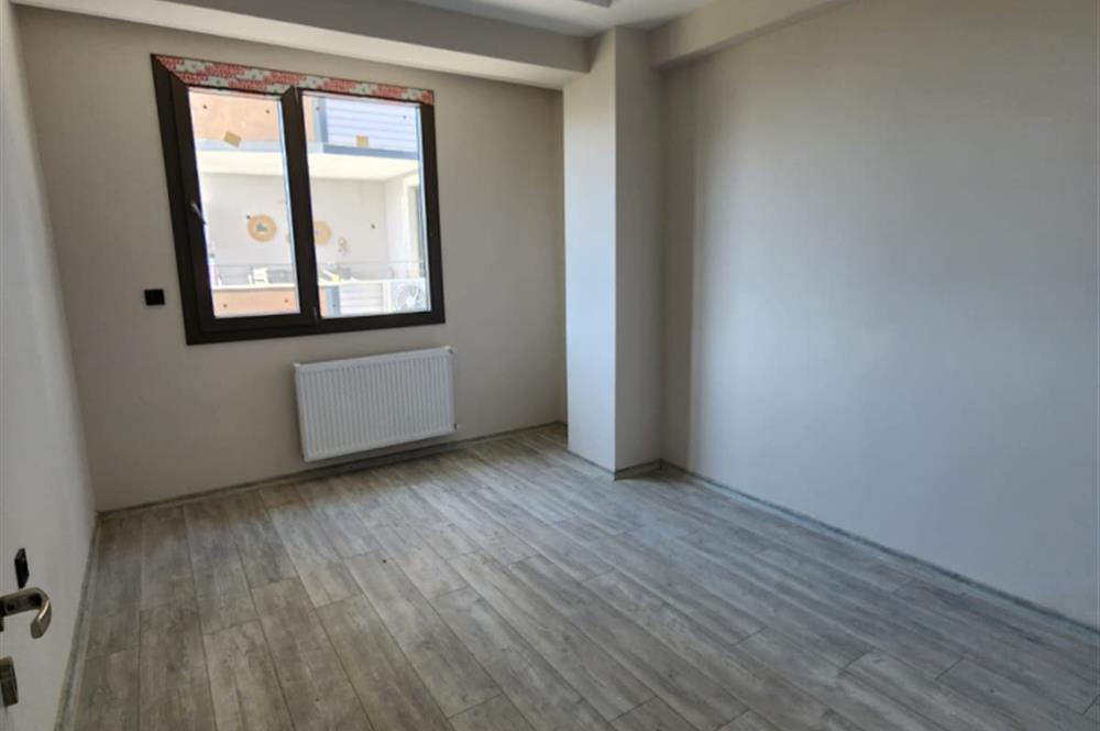C21 BAL'DAN AYVALIK ALTINOVADA HAVUZ CEPHELİ SATILIK SIFIR 2+1 DAİRE