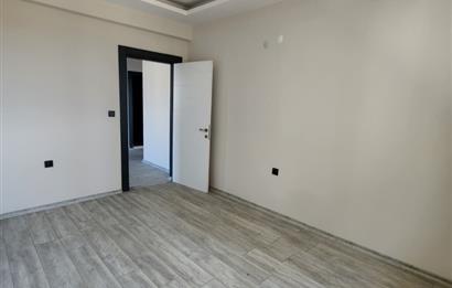 C21 BAL'DAN AYVALIK ALTINOVADA HAVUZ CEPHELİ SATILIK SIFIR 2+1 DAİRE