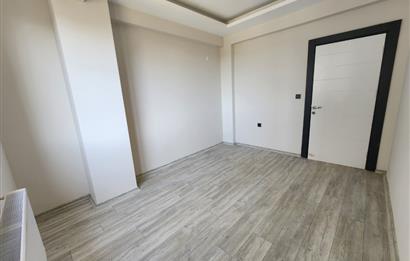 C21 BAL'DAN AYVALIK ALTINOVADA HAVUZ CEPHELİ SATILIK SIFIR 2+1 DAİRE