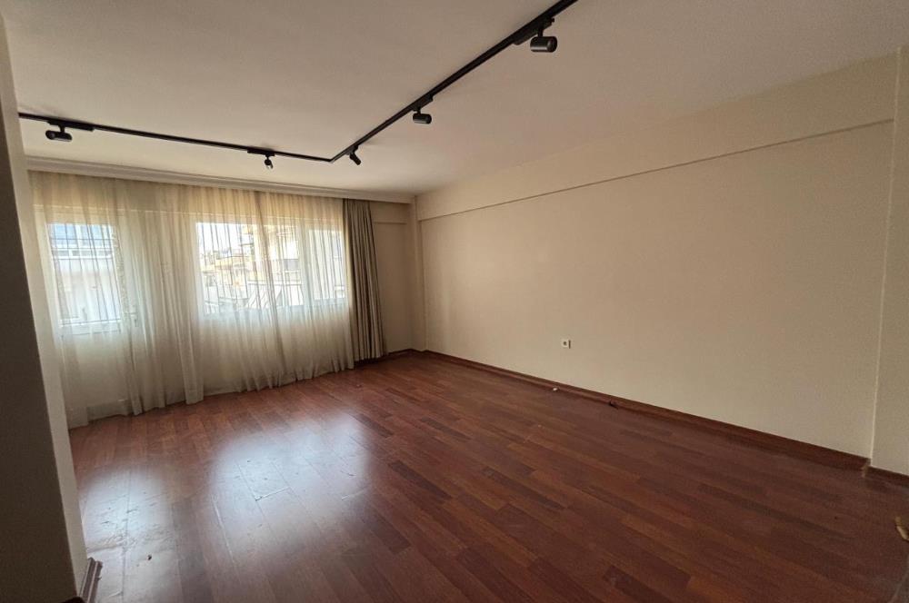 Alsancak merkezde 2+1 , fuara komşu, bakımlı daire