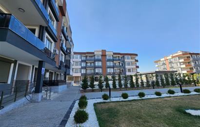 C21 BAL'DAN AYVALIK ALTINOVADA HAVUZ CEPHELİ SATILIK SIFIR 2+1 DAİRE
