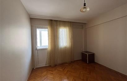 Alsancak merkezde 2+1 , fuara komşu, bakımlı daire