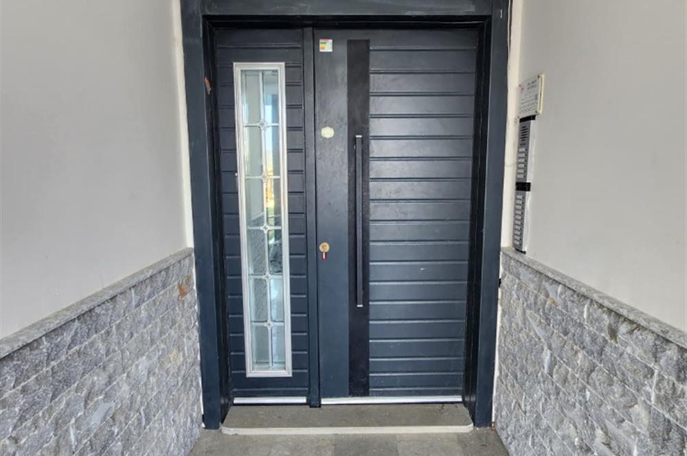 C21 BAL'DAN AYVALIK ALTINOVADA HAVUZ CEPHELİ SATILIK SIFIR 2+1 DAİRE