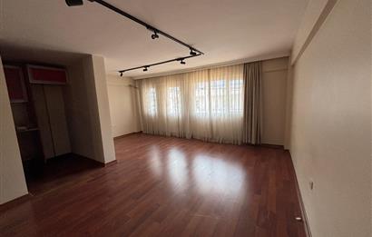 Alsancak merkezde 2+1 , fuara komşu, bakımlı daire