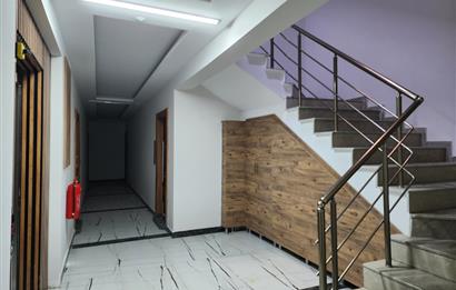 C21 BAL'DAN AYVALIK ALTINOVADA HAVUZ CEPHELİ SATILIK SIFIR 2+1 DAİRE