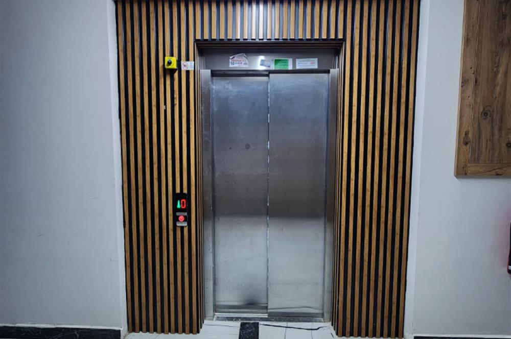 C21 BAL'DAN AYVALIK ALTINOVADA HAVUZ CEPHELİ SATILIK SIFIR 2+1 DAİRE
