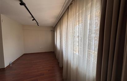 Alsancak merkezde 2+1 , fuara komşu, bakımlı daire
