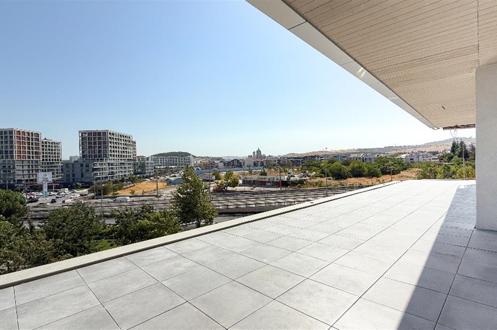 FARKLI İŞ KOLLARINA UYUMLU SATILIK MODERN OFİS SEÇENEKLERİ