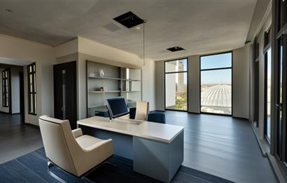 FARKLI İŞ KOLLARINA UYUMLU SATILIK MODERN OFİS SEÇENEKLERİ