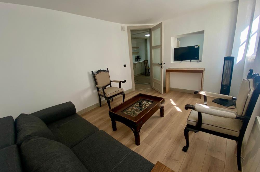 BEYOĞLU'NDA EŞYALI KİRALIK 1+1 DAİRE