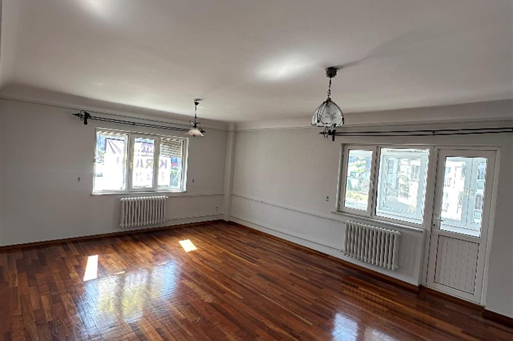 Merkezi Konumda, Site İçinde 3+1 Kiralık Daire