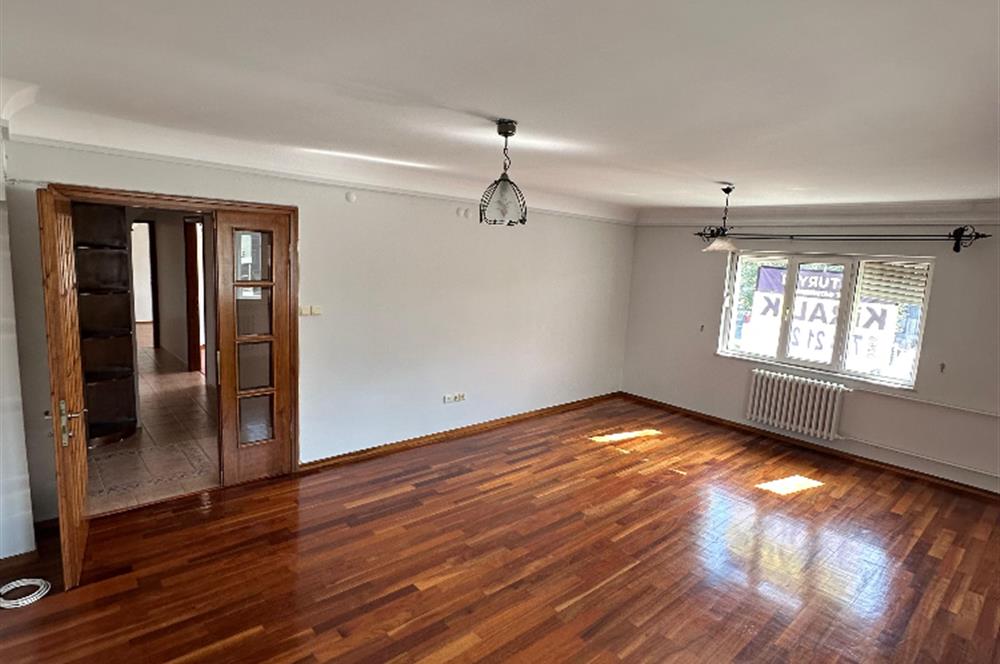 Merkezi Konumda, Site İçinde 3+1 Kiralık Daire