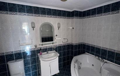 Merkezi Konumda, Site İçinde 3+1 Kiralık Daire