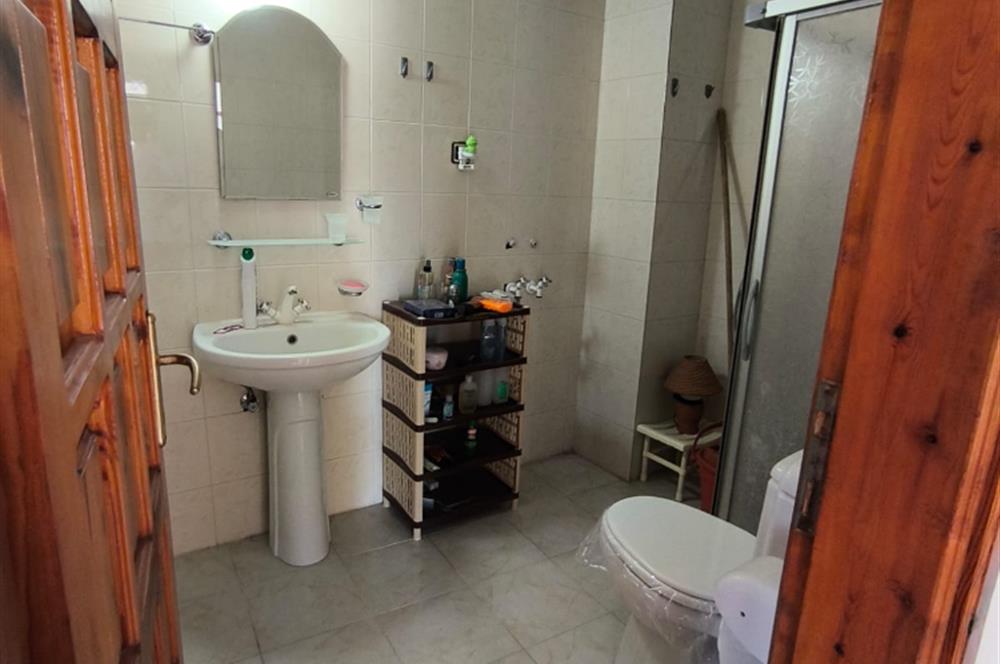 KARABURUN MORDOĞAN ARDIÇ'TA DENIZ MANZARALI 3+1 VILLA