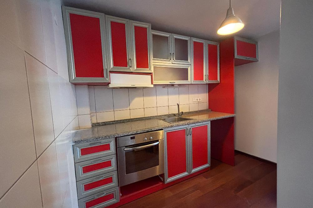 Alsancak merkezde 2+1 , fuara komşu, bakımlı daire
