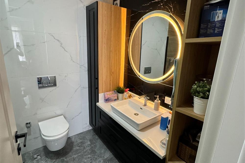 YAŞAMKENT AKINCI KULE DE SATILIK 4+1