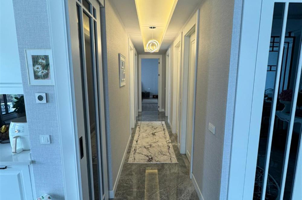 YAŞAMKENT AKINCI KULE DE SATILIK 4+1