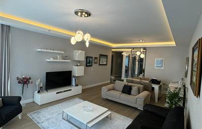 YAŞAMKENT AKINCI KULE DE SATILIK 4+1