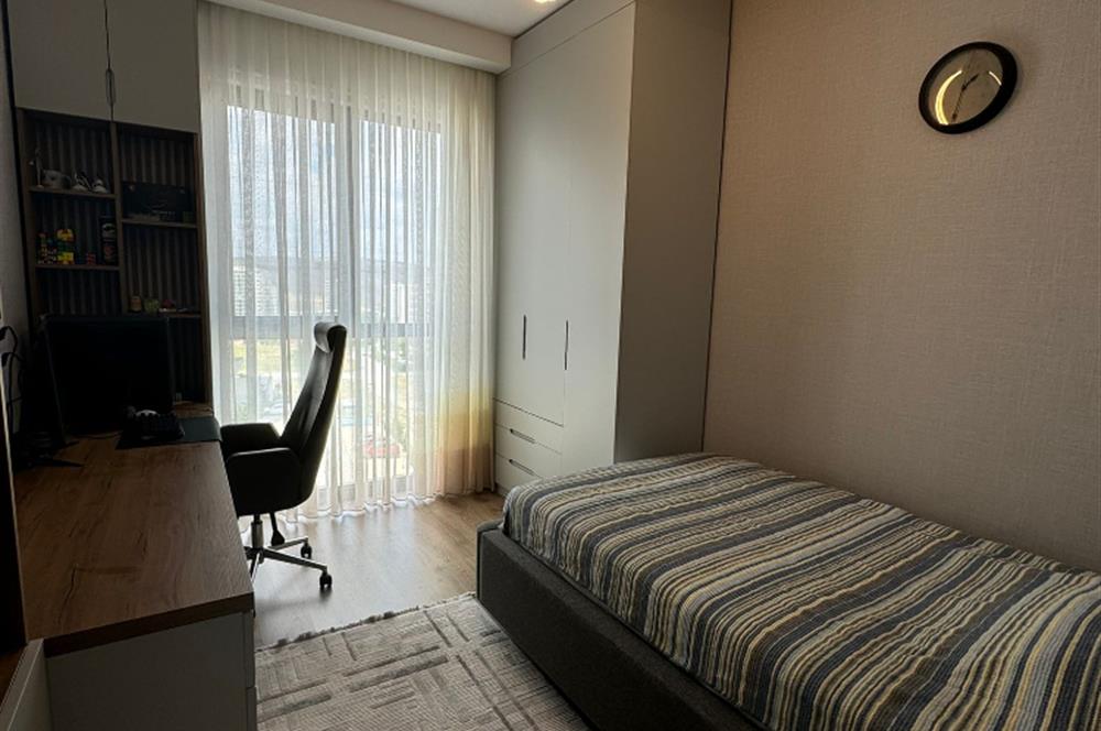 YAŞAMKENT AKINCI KULE DE SATILIK 4+1