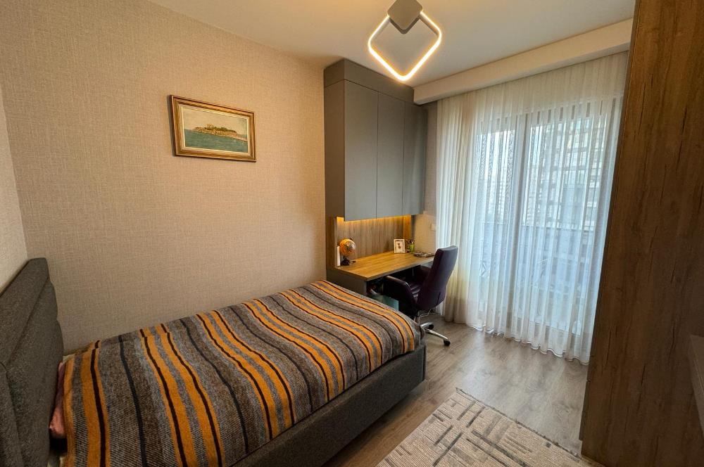 YAŞAMKENT AKINCI KULE DE SATILIK 4+1