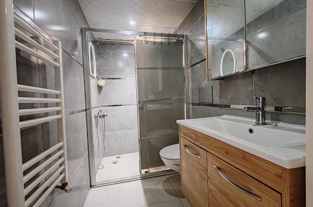Fesleğen Mahallesinde 1+1 Satılık Apart 