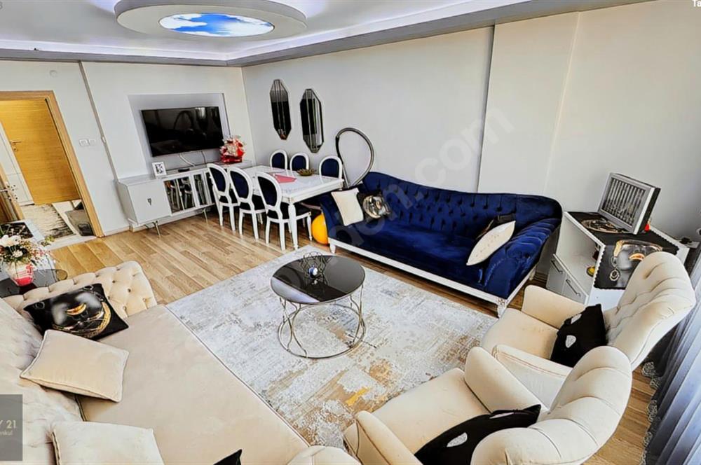 Merkezi Konumda 4+1 Geniş Dubleks Daire