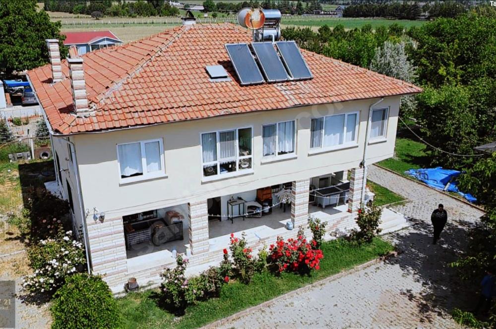 Müstakil Ev & Meyve Bahçesi 2.930 m² Arsa Şehre 5 Dakika (VİDEO)