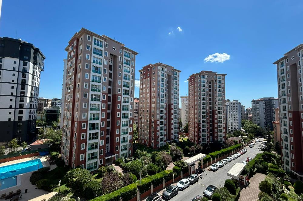 BOSTANCI CİTY KONUTLARI ŞEREFİYESİ EN YÜKSEK BLOKDA KİRALIK 4+1