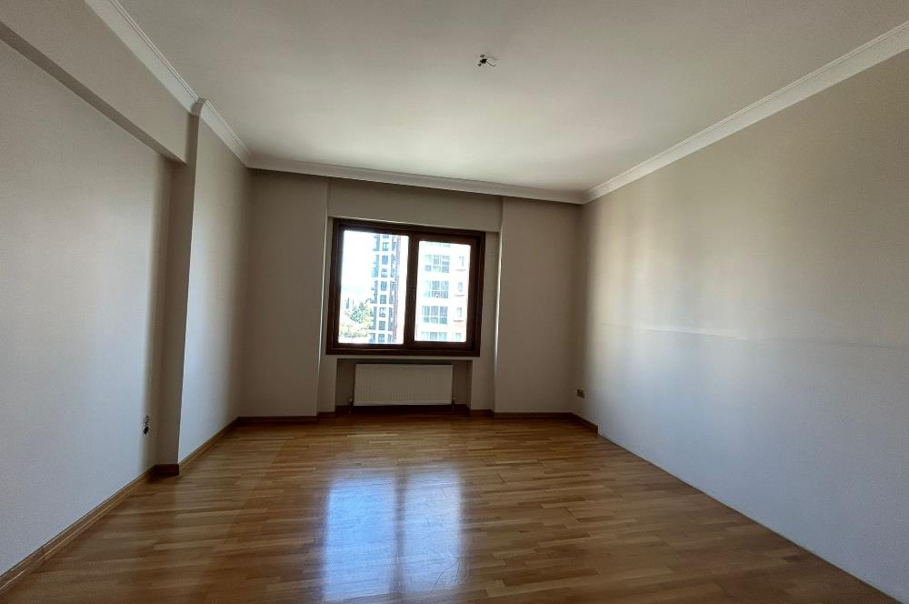 BOSTANCI CİTY KONUTLARI ŞEREFİYESİ EN YÜKSEK BLOKDA KİRALIK 4+1