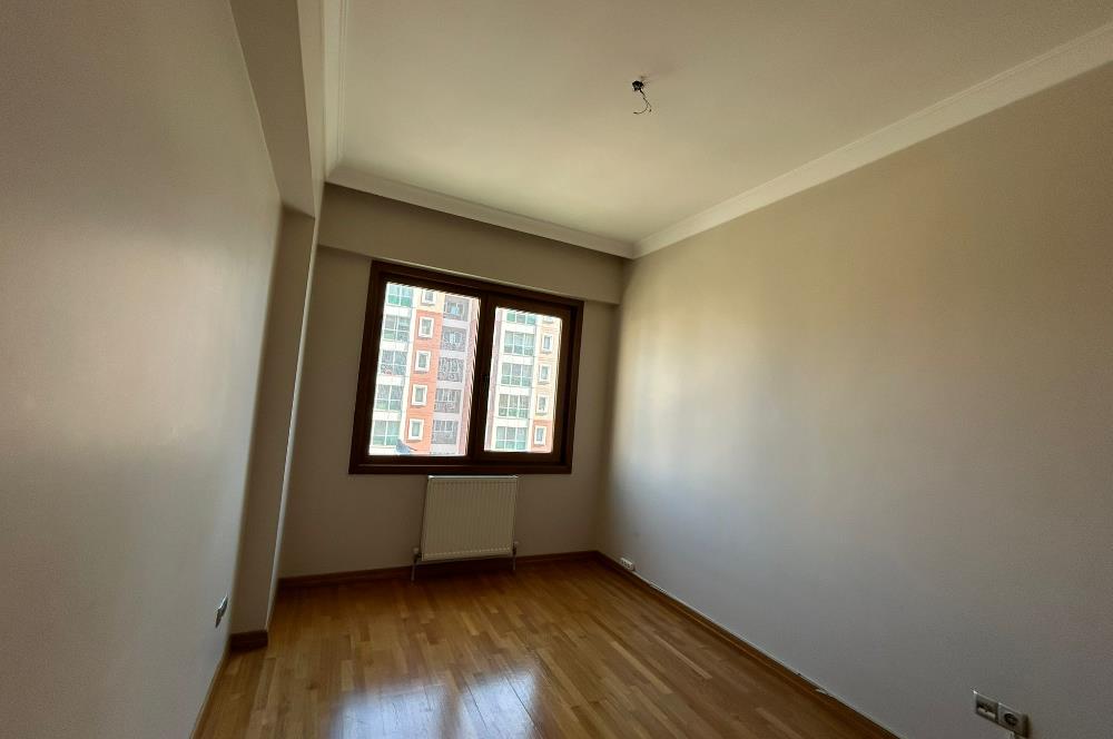 BOSTANCI CİTY KONUTLARI ŞEREFİYESİ EN YÜKSEK BLOKDA KİRALIK 4+1
