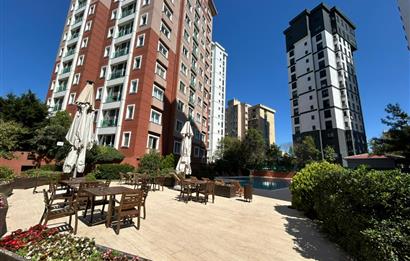 BOSTANCI CİTY KONUTLARI ŞEREFİYESİ EN YÜKSEK BLOKDA KİRALIK 4+1