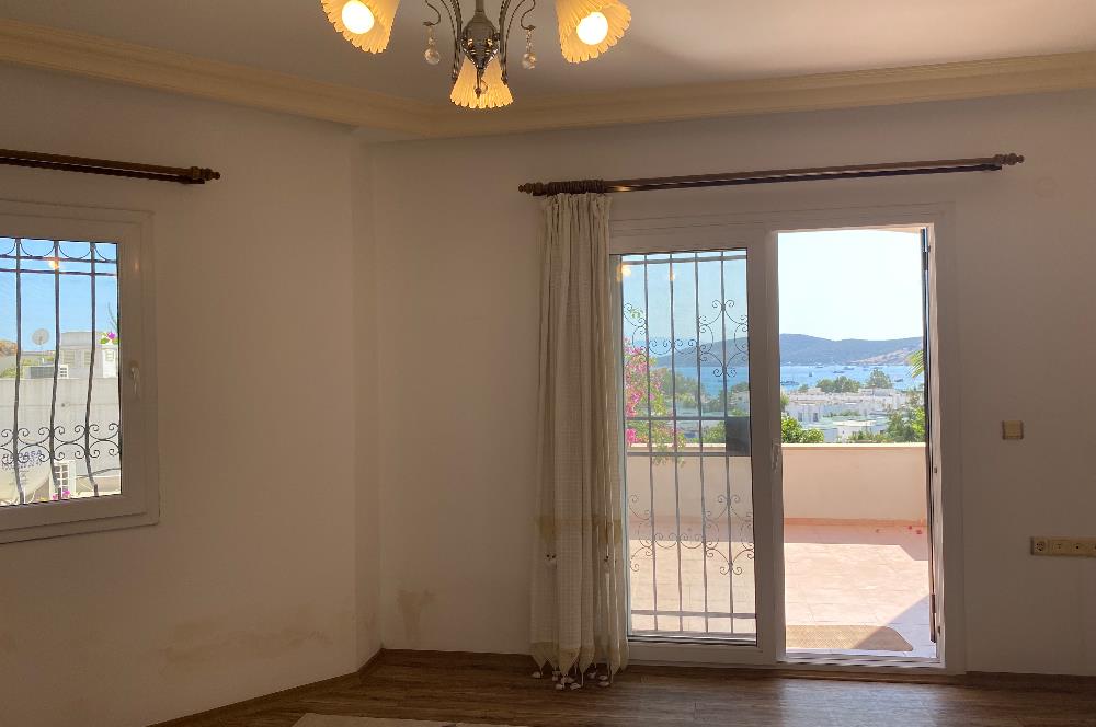 Bodrum Eskiçeşme Kiralık Deniz Manzaralı ve Müstakil Havuzlu Full Eşyalı Kiralık 3+1 Villa