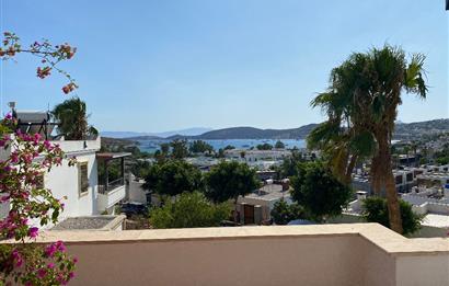 Bodrum Eskiçeşme Kiralık Deniz Manzaralı ve Müstakil Havuzlu Full Eşyalı Kiralık 3+1 Villa