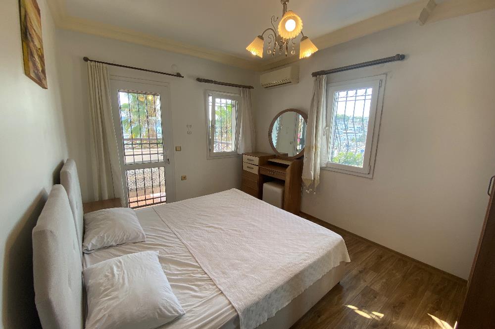 Bodrum Eskiçeşme Kiralık Deniz Manzaralı ve Müstakil Havuzlu Full Eşyalı Kiralık 3+1 Villa