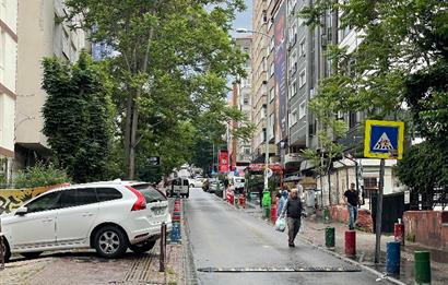ÇANKAYA KIZILAY DA 4+1 KATTA DUBLEX SATILIK DAİRE/OFİS