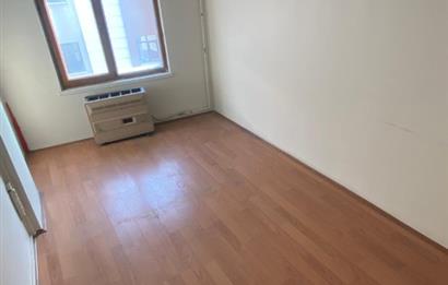 Gölbaşı’nda Ana Yola Cephe, Tabela Değeri Yüksek 1+1 Kiralık Ofis!
