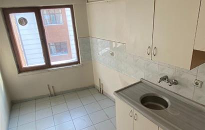 Gölbaşı’nda Ana Yola Cephe, Tabela Değeri Yüksek 1+1 Kiralık Ofis!