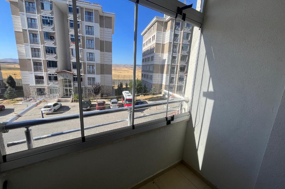 CENTURY 21 VİZYON'DAN YAŞAMKENT TOKİ DE KİRALIK 2+1 DAİRE