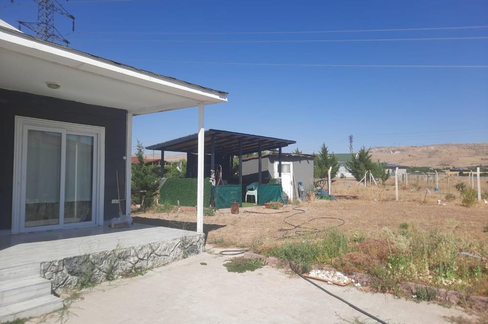 GÖLBAŞI YURTBEYİNDE EŞYALI 2+1 ÇELİK YAPI HOBİ BAHÇESİ – 300 M² ARSA ÜZERİNDE!