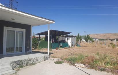GÖLBAŞI YURTBEYİNDE EŞYALI 2+1 ÇELİK YAPI HOBİ BAHÇESİ – 300 M² ARSA ÜZERİNDE!