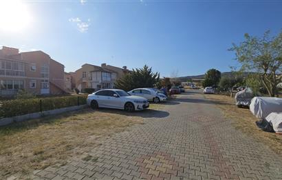 Şarköy'de, Denize Sıfır Sitede, Havuzlu, Satılık, 2+1 Yazlık