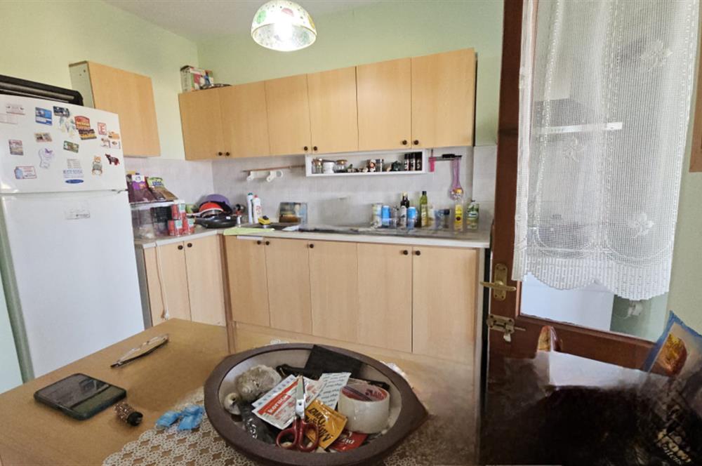 Şarköy'de, Denize Sıfır Sitede, Havuzlu, Satılık, 2+1 Yazlık