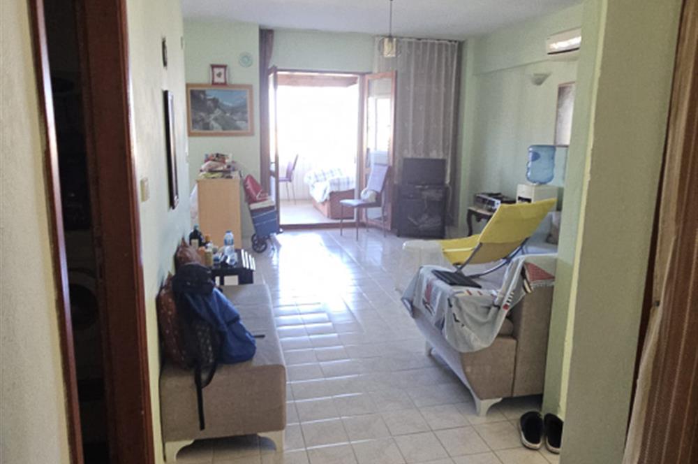 Şarköy'de, Denize Sıfır Sitede, Havuzlu, Satılık, 2+1 Yazlık
