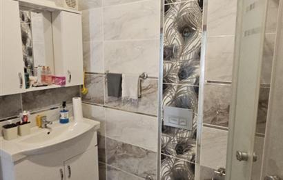 Şarköy'de, Denize Sıfır Sitede, Havuzlu, Satılık, 2+1 Yazlık