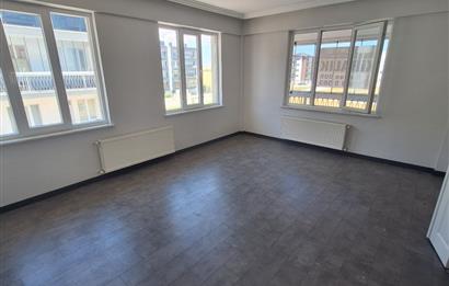 CENTURY 21 VİZYON'DAN BATIKENT'TE BOYALI KİRALIK 3+1 DAİRE