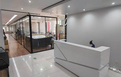 C21 NEXAR'DAN Dekorasyonlu-Kullanıma Hazır 381m² Ofis