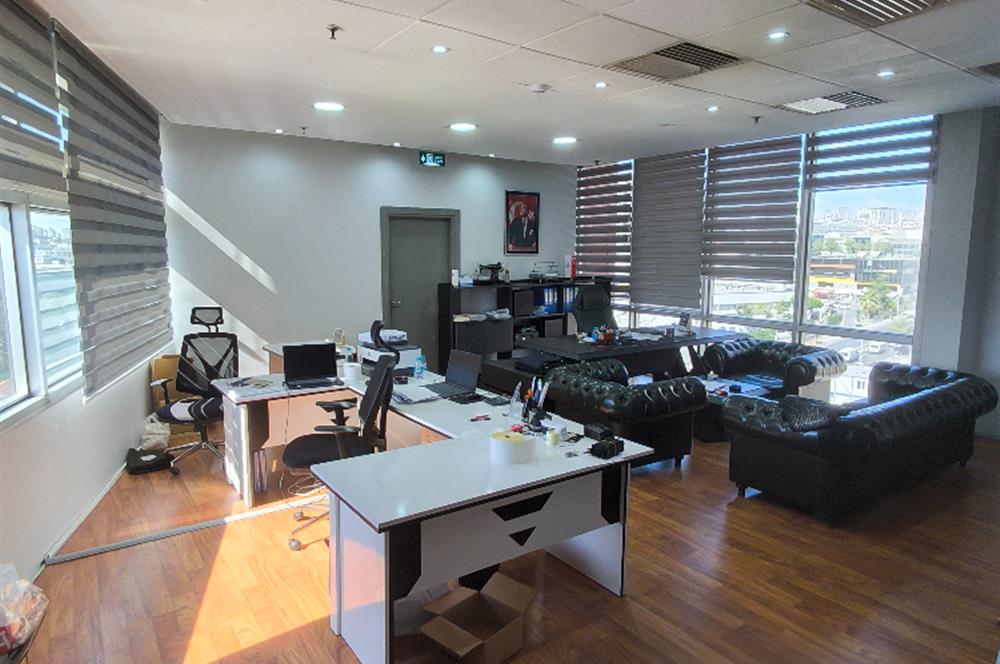 C21 NEXAR'DAN Dekorasyonlu-Kullanıma Hazır 381m² Ofis
