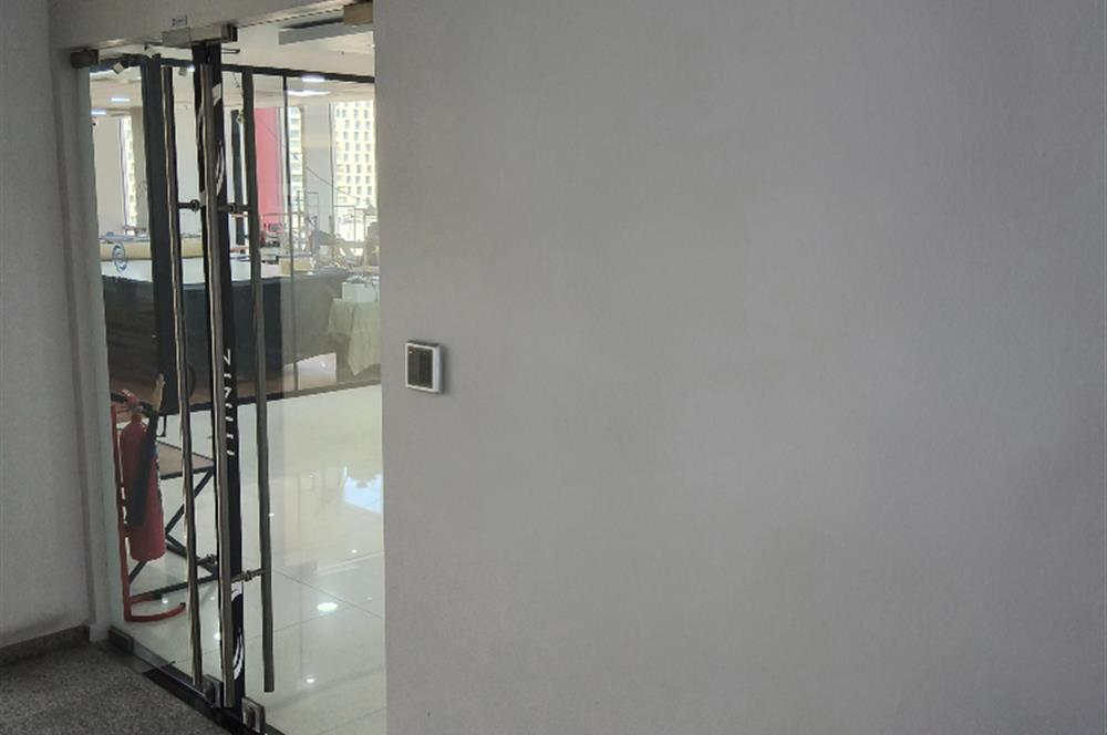 C21 NEXAR'DAN Dekorasyonlu-Kullanıma Hazır 381m² Ofis